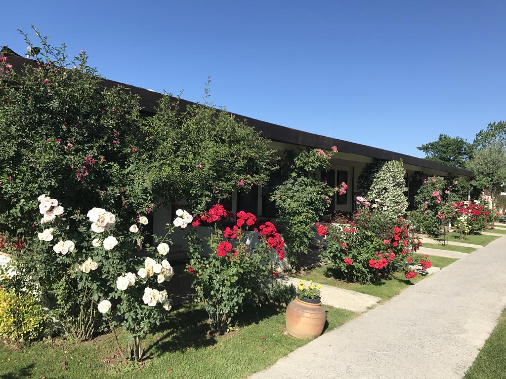 Riva'S Club Hotel Polonezkoy Exterior photo